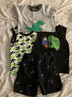 Dinosaur Bundle Garanimals tank tops and matching shorts plus Romper